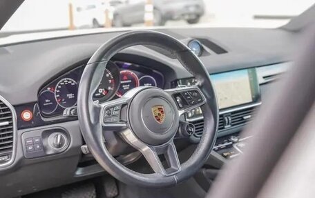Porsche Cayenne III, 2022 год, 7 950 000 рублей, 12 фотография