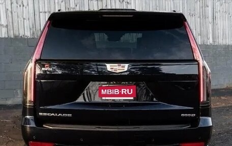 Cadillac Escalade V, 2021 год, 8 900 000 рублей, 7 фотография