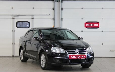 Volkswagen Jetta VI, 2009 год, 797 000 рублей, 3 фотография