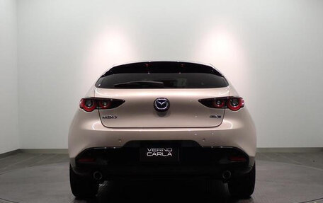 Mazda 3, 2022 год, 990 055 рублей, 4 фотография