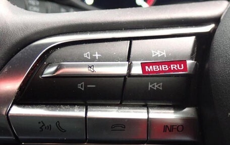 Mazda 3, 2022 год, 990 055 рублей, 14 фотография