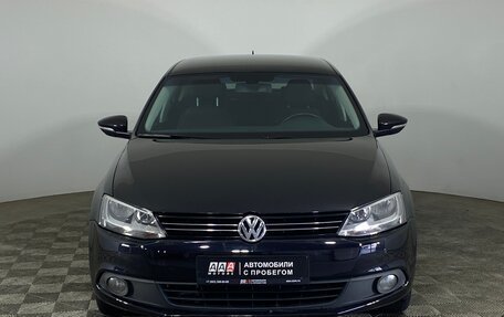 Volkswagen Jetta VI, 2012 год, 1 129 000 рублей, 2 фотография