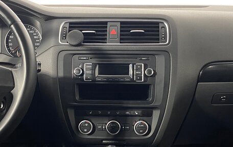 Volkswagen Jetta VI, 2012 год, 1 129 000 рублей, 16 фотография