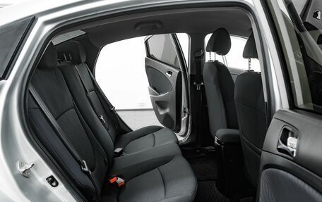 Hyundai Solaris II рестайлинг, 2011 год, 655 000 рублей, 17 фотография