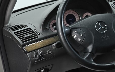 Mercedes-Benz E-Класс, 2004 год, 1 045 000 рублей, 9 фотография