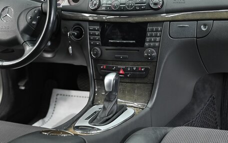Mercedes-Benz E-Класс, 2004 год, 1 045 000 рублей, 11 фотография