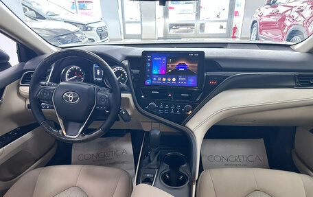 Toyota Camry, 2022 год, 3 300 000 рублей, 13 фотография