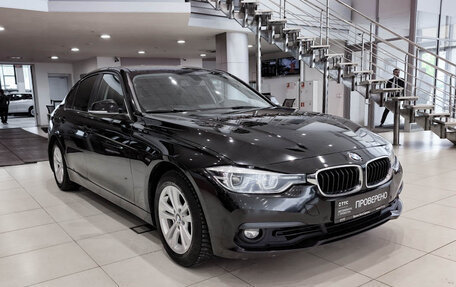 BMW 3 серия, 2017 год, 1 650 000 рублей, 3 фотография