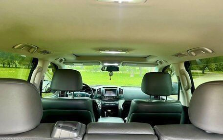 Toyota Land Cruiser 200, 2008 год, 2 995 000 рублей, 17 фотография