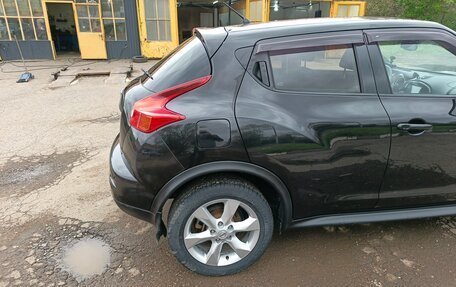 Nissan Juke II, 2011 год, 899 000 рублей, 4 фотография