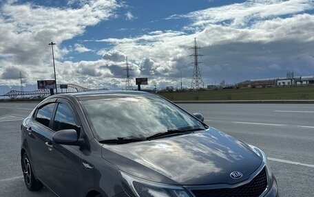 KIA Rio III рестайлинг, 2015 год, 950 000 рублей, 2 фотография