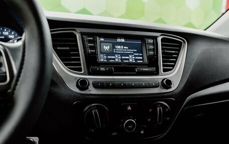 Hyundai Solaris II рестайлинг, 2019 год, 1 250 000 рублей, 18 фотография