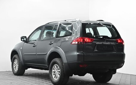 Mitsubishi Pajero Sport II рестайлинг, 2014 год, 1 595 000 рублей, 3 фотография