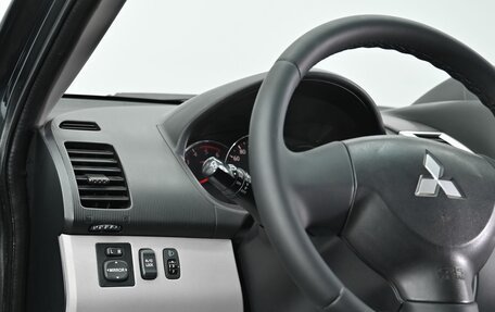 Mitsubishi Pajero Sport II рестайлинг, 2014 год, 1 595 000 рублей, 9 фотография