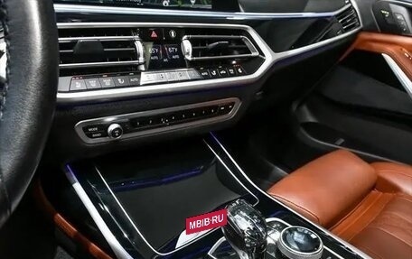 BMW X7, 2022 год, 7 000 000 рублей, 15 фотография