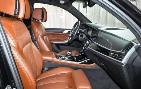 BMW X7, 2022 год, 7 000 000 рублей, 20 фотография
