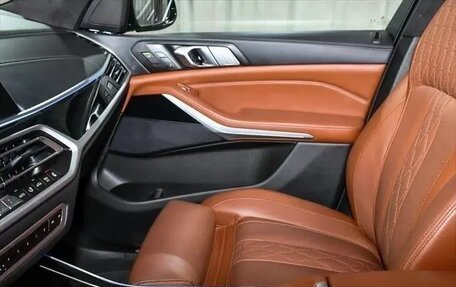 BMW X7, 2022 год, 7 000 000 рублей, 21 фотография