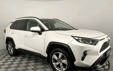 Toyota RAV4, 2019 год, 2 620 000 рублей, 3 фотография