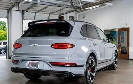 Bentley Bentayga I, 2022 год, 18 750 000 рублей, 5 фотография