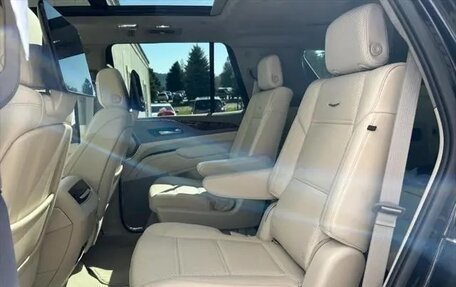 Cadillac Escalade V, 2021 год, 10 061 140 рублей, 6 фотография
