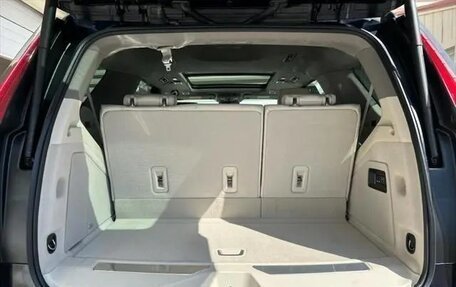 Cadillac Escalade V, 2021 год, 10 061 140 рублей, 9 фотография