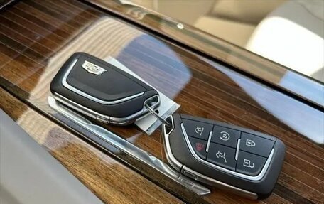 Cadillac Escalade V, 2021 год, 10 061 140 рублей, 22 фотография