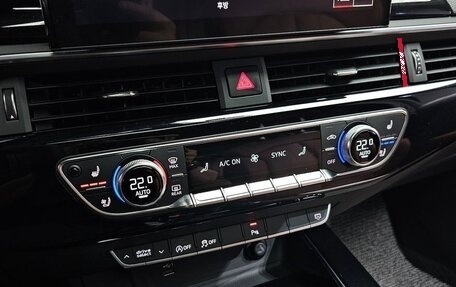 Audi A4, 2021 год, 3 214 000 рублей, 15 фотография