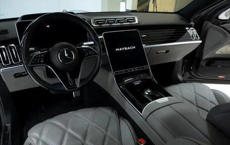 Mercedes-Benz Maybach S-Класс, 2022 год, 20 000 000 рублей, 19 фотография