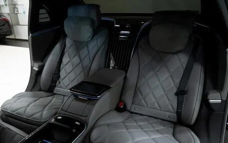 Mercedes-Benz Maybach S-Класс, 2022 год, 20 000 000 рублей, 22 фотография