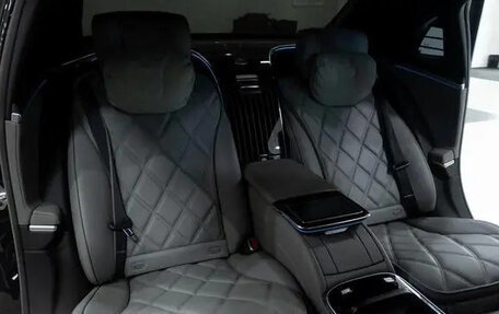 Mercedes-Benz Maybach S-Класс, 2022 год, 20 000 000 рублей, 23 фотография