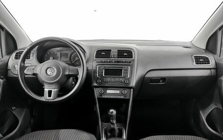 Volkswagen Polo VI (EU Market), 2013 год, 560 000 рублей, 5 фотография