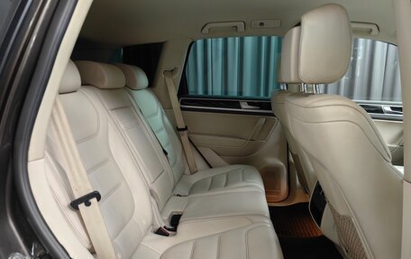 Volkswagen Touareg III, 2016 год, 2 555 000 рублей, 10 фотография