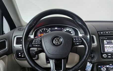 Volkswagen Touareg III, 2016 год, 2 555 000 рублей, 13 фотография