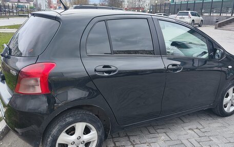 Toyota Yaris III рестайлинг, 2008 год, 660 000 рублей, 4 фотография
