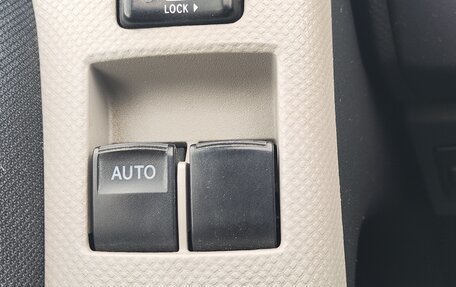 Toyota Yaris III рестайлинг, 2008 год, 660 000 рублей, 8 фотография