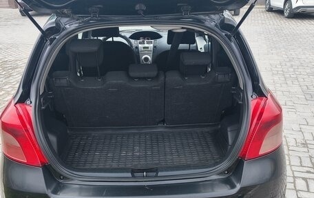 Toyota Yaris III рестайлинг, 2008 год, 660 000 рублей, 6 фотография