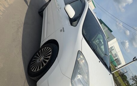 Toyota Prius, 2008 год, 670 000 рублей, 15 фотография