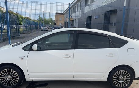 Toyota Prius, 2008 год, 670 000 рублей, 3 фотография