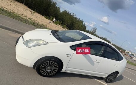 Toyota Prius, 2008 год, 670 000 рублей, 13 фотография