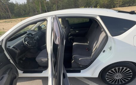 Toyota Prius, 2008 год, 670 000 рублей, 20 фотография