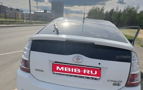 Toyota Prius, 2008 год, 670 000 рублей, 28 фотография