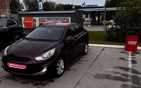 Hyundai Solaris II рестайлинг, 2012 год, 920 000 рублей, 2 фотография