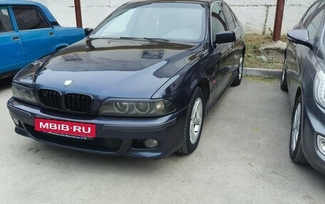 BMW 5 серия, 2001 год, 550 000 рублей, 1 фотография