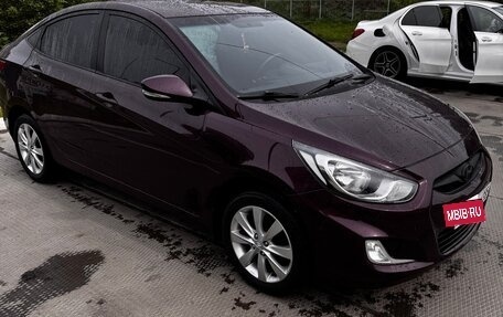 Hyundai Solaris II рестайлинг, 2012 год, 920 000 рублей, 6 фотография