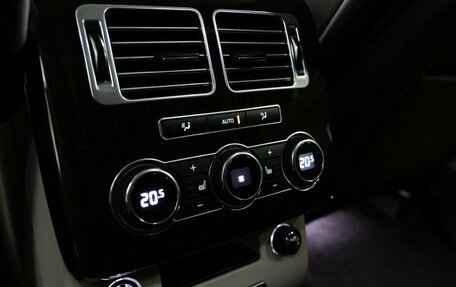 Land Rover Range Rover IV рестайлинг, 2015 год, 3 097 989 рублей, 27 фотография