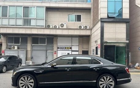 Bentley Flying Spur, 2021 год, 19 700 000 рублей, 5 фотография