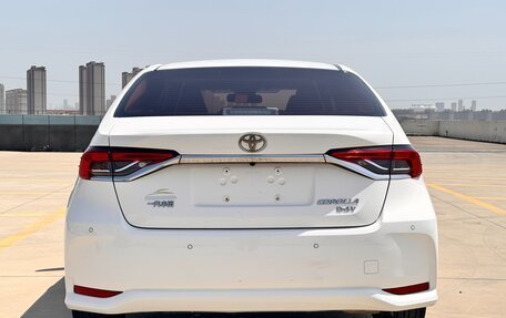 Toyota Corolla, 2021 год, 1 730 000 рублей, 4 фотография
