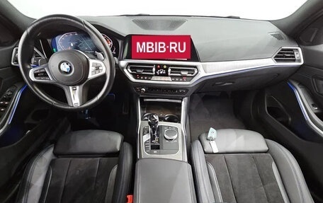 BMW 3 серия, 2021 год, 2 900 000 рублей, 10 фотография