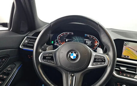 BMW 3 серия, 2021 год, 2 900 000 рублей, 15 фотография