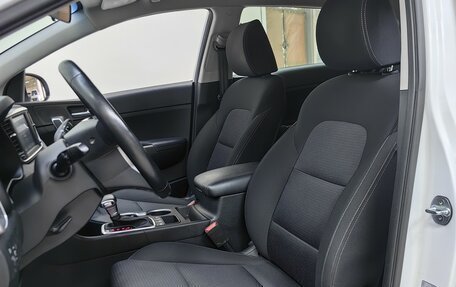 KIA Sportage IV рестайлинг, 2021 год, 2 598 000 рублей, 6 фотография